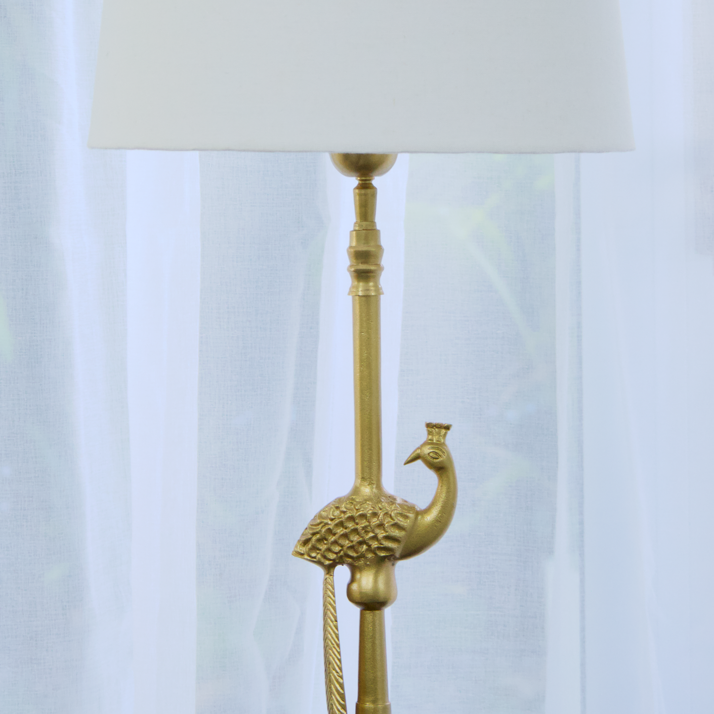 Linen off-white - Peacock Table lamp