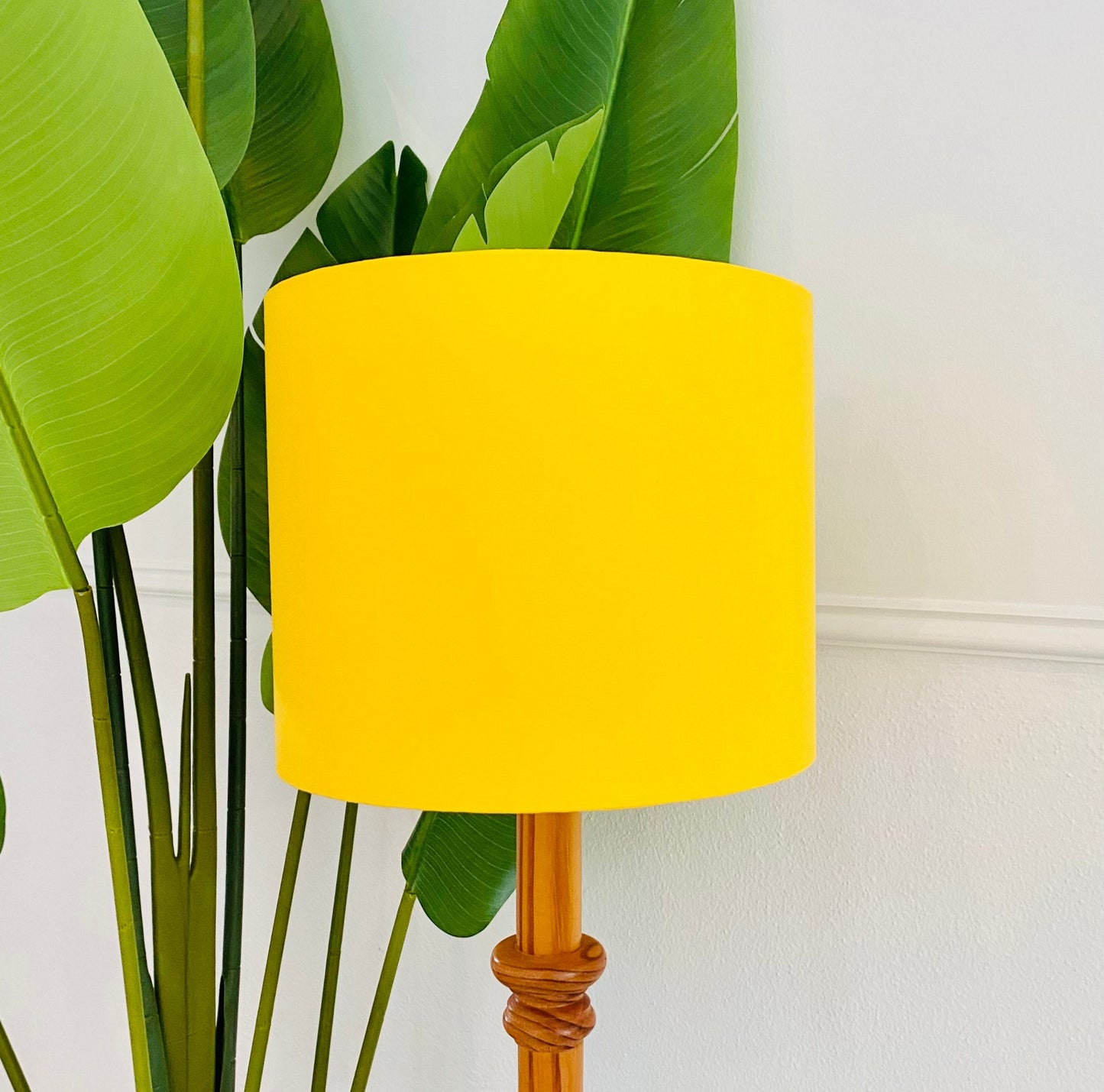 Yellow lampshade image 1
