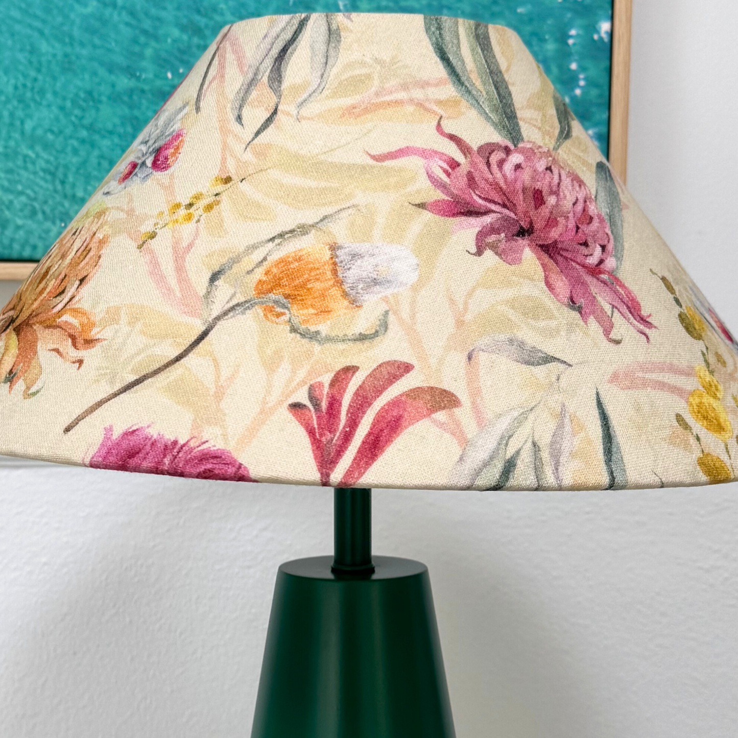 Australian Garden - Cone Green Table lamp