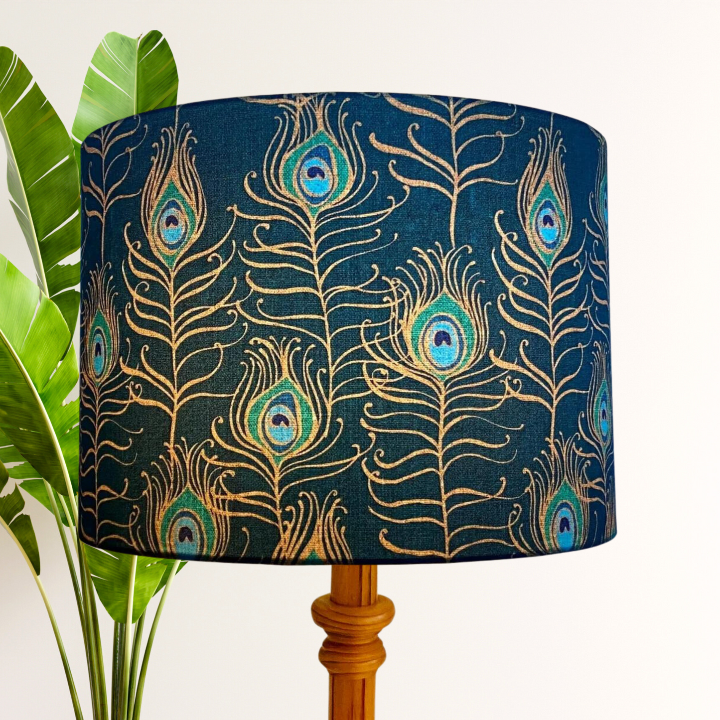 Peacock feathers lampshade image 0