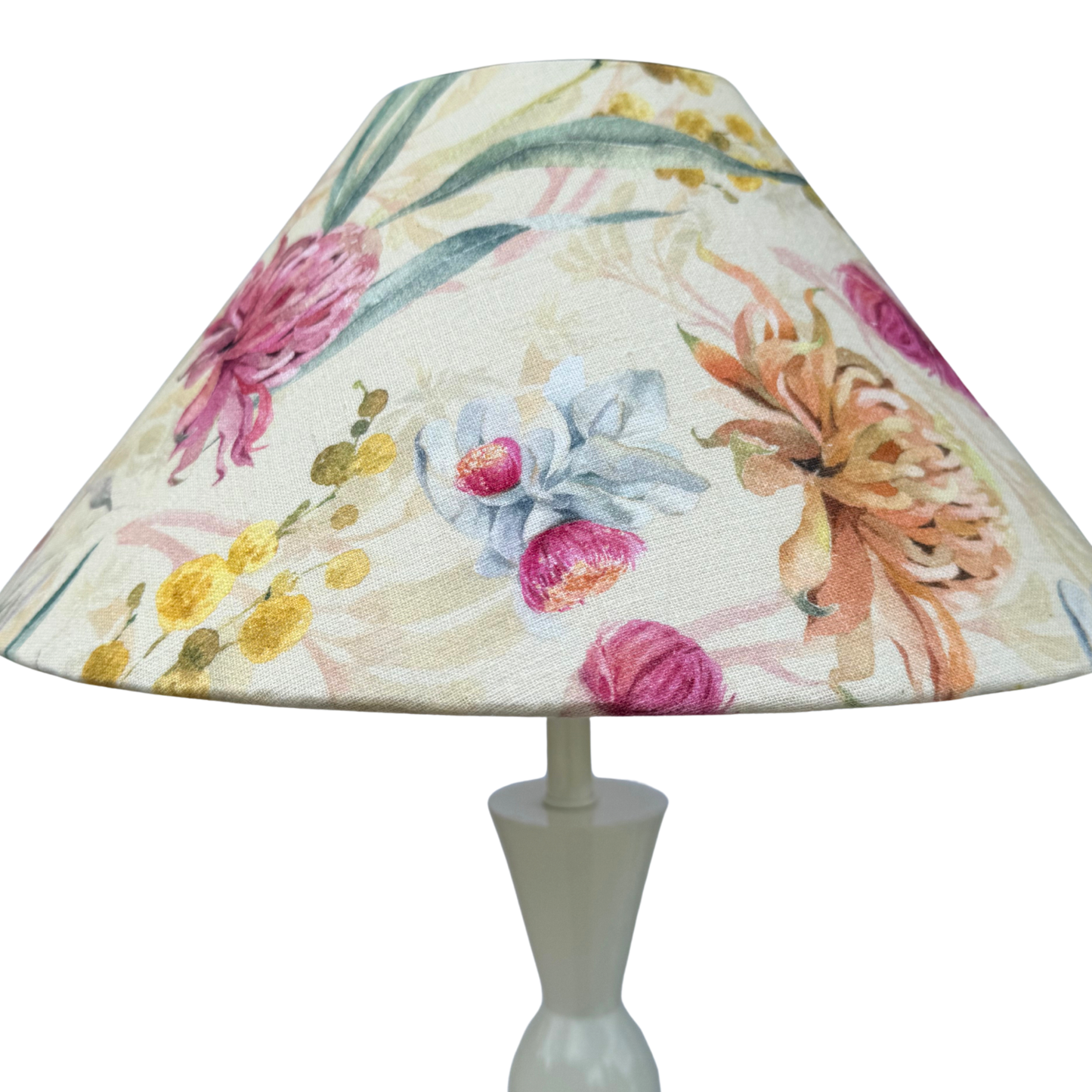 Australian flowers - Brighton Ivory Table lamp