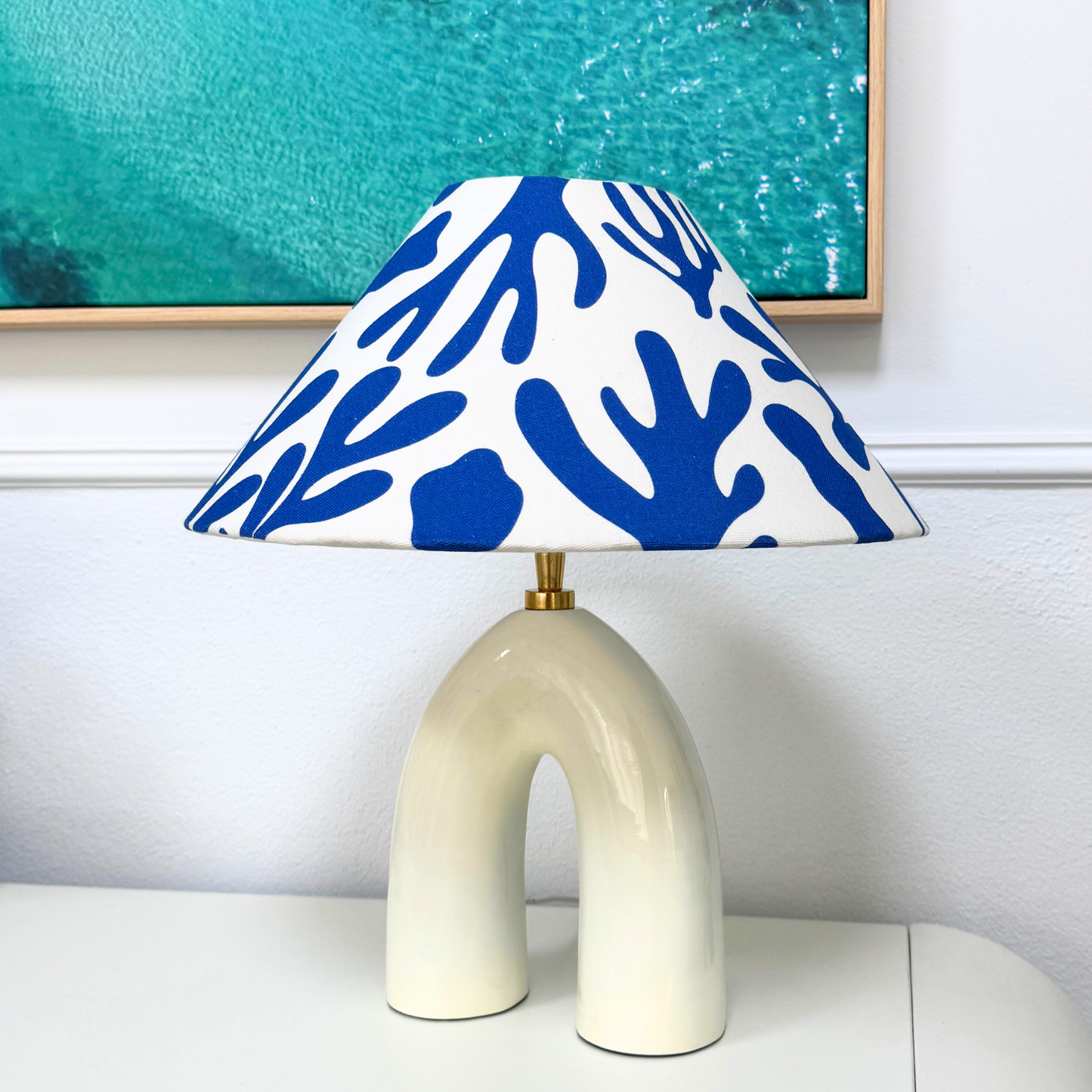 Blue Corals- Ivory Byron Table lamp