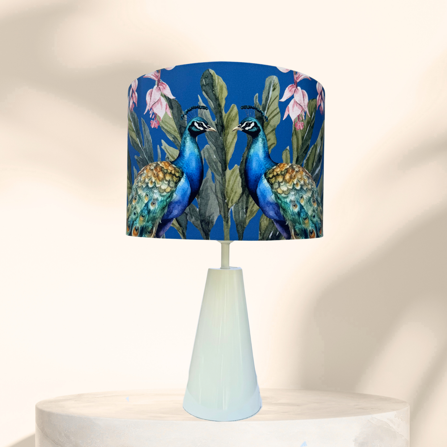 Peacock - Cone Ivory Table lamp