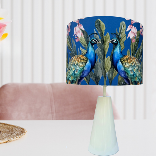 Peacock - Cone Ivory Table lamp
