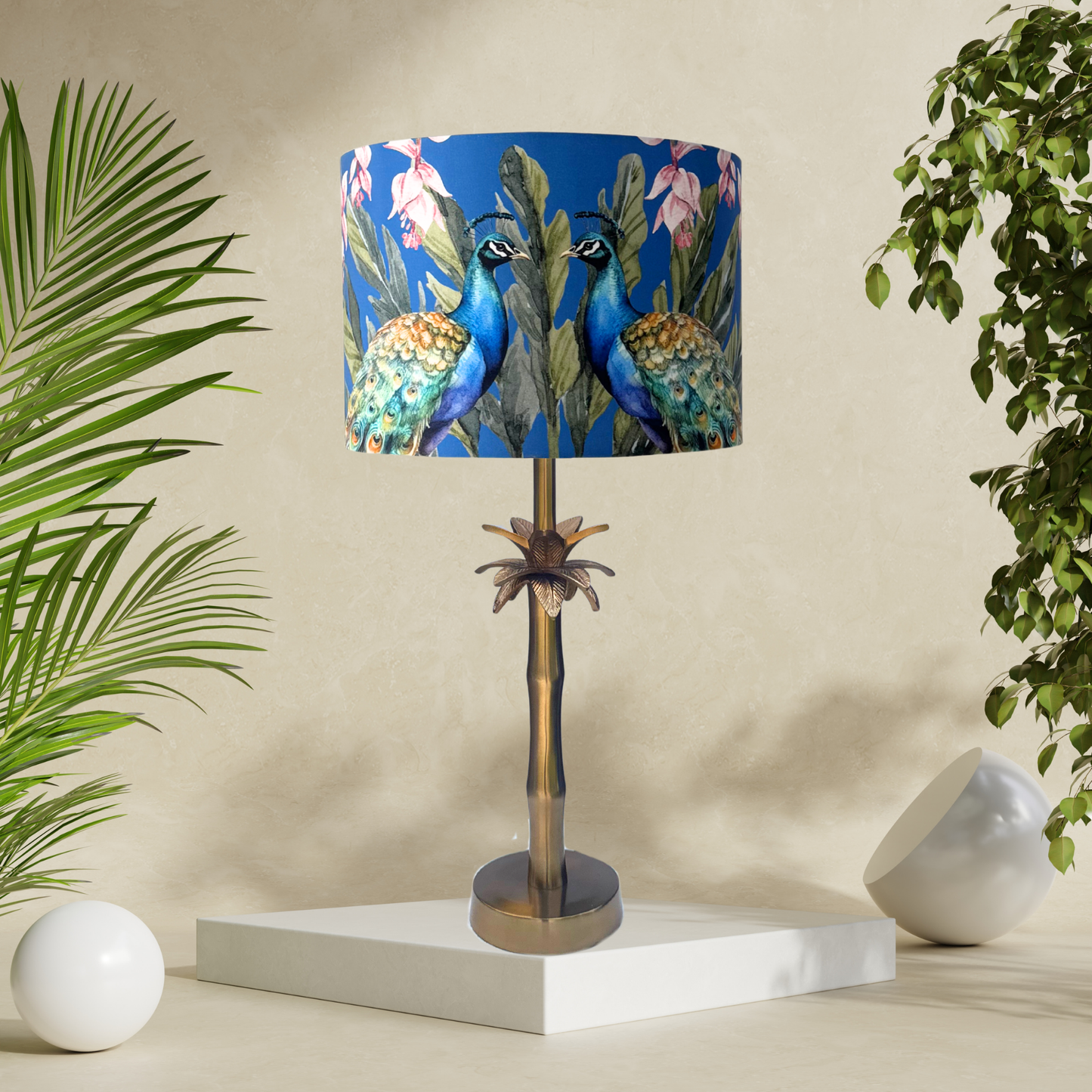 Peacock - Palm Brass Table lamp