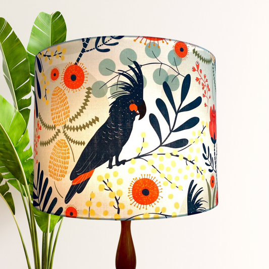 Palm cockatoo lampshade image 0