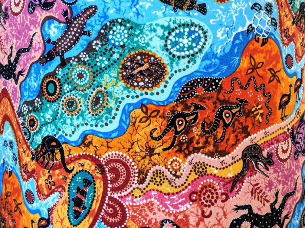 Outback Aboriginal lamp shade image 3