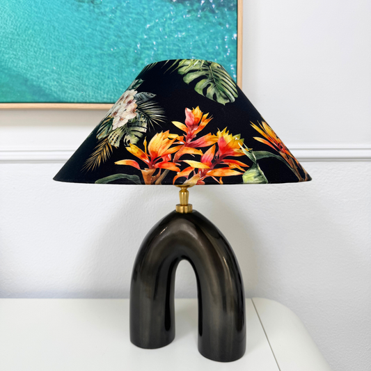 Hawaiian - Byron black Table lamp