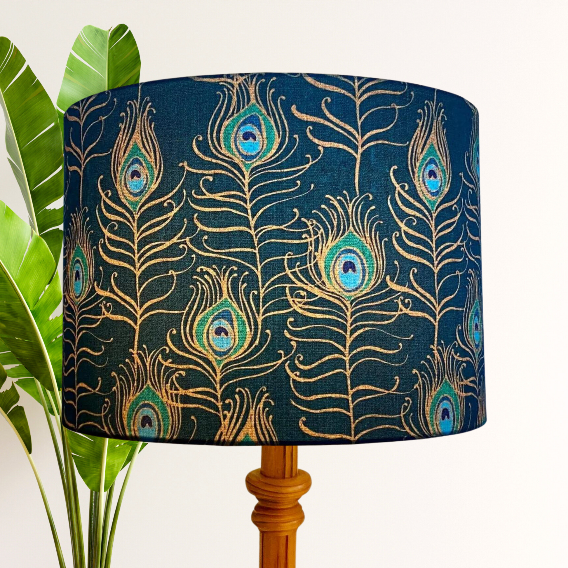 Peacock feathers lampshade image 0