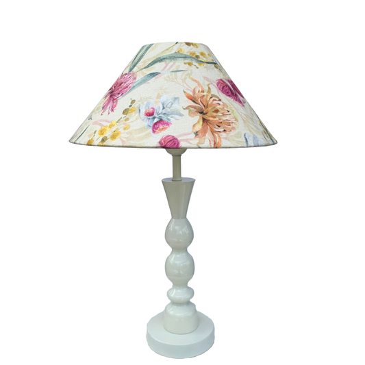 Australian flowers - Brighton Ivory Table lamp