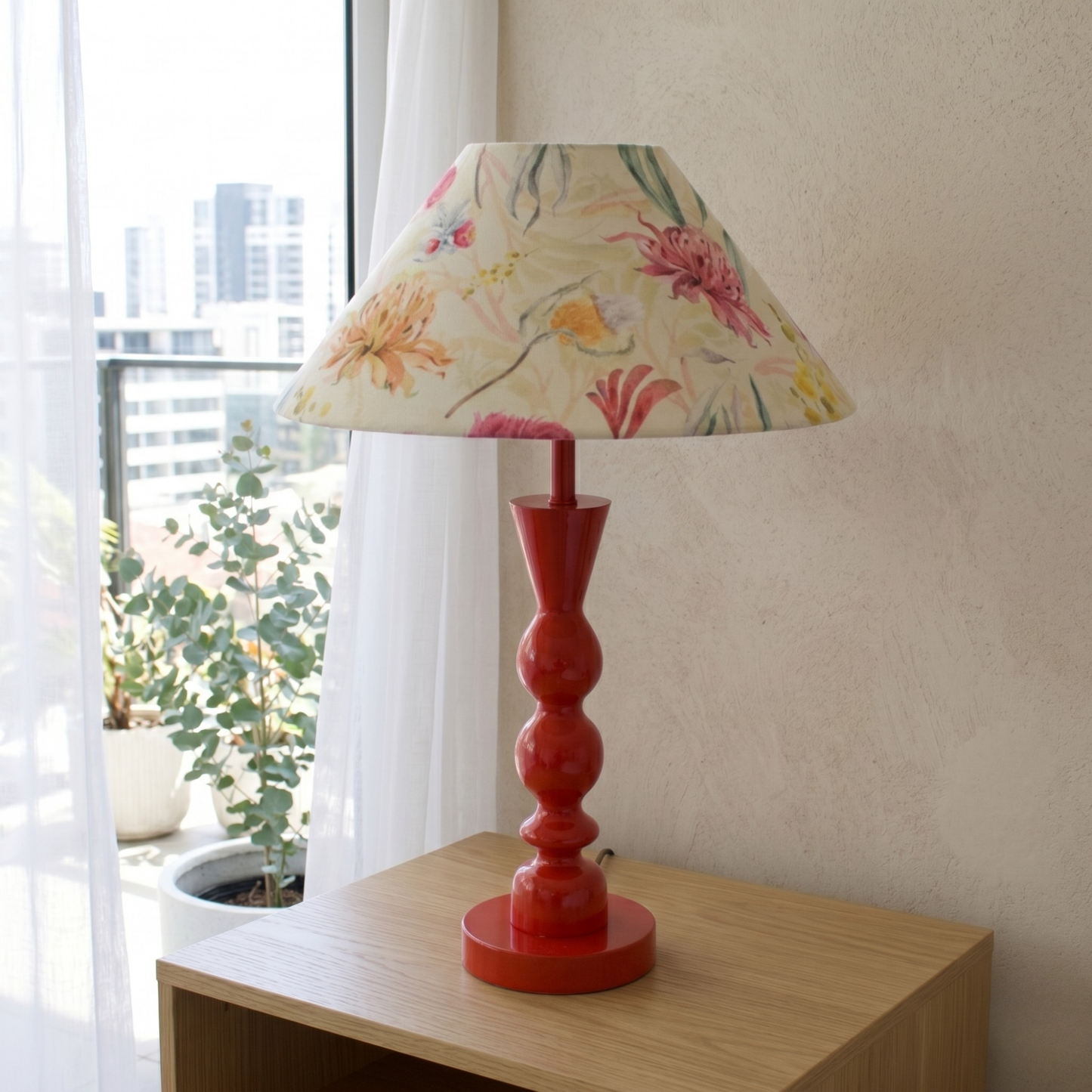 Australian Garden - Brighton Red Table lamp